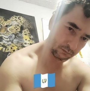 Meet your Posher, Arnoldo darío